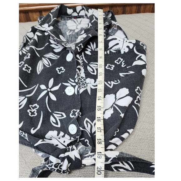 India Garment New York Floral Black and White Sleeveles Tie Crop Top W SZ Med - Picture 4 of 9